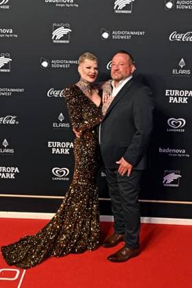 RADIO REGENBOGEN AWARD 2024 Melanie Müller and her partner Andreas Kunz on the occasion of the presentation of the media prize from Baden Württemberg Radio Regenbogen Award on 19 04 2024 at Europapark Rust 20240419MWI127442