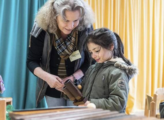 Open Day at the Oberhausen Music School FOR EDITORIAL PURPOSES ONLY EDITORIAL USE ONLY p Kerstin Jahn Hildebrand from the Early Music Education Department at the Open Day at the Oberhausen Music School on Saturday, April 20, 2024 Oberhausen Copyright OliverxMengedoht Copyright: OliverxMengedoht doc7v325gf4vk6jog8fovn ,EDITORIAL USE ONLY Copyright: OliverxMengedoht