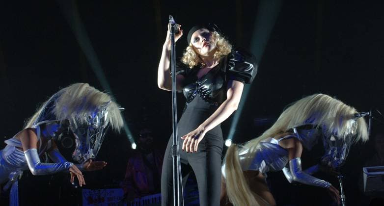 BIG GAY OUT GOLDFRAPP AT THE BIG GAY OUT IN FINSBURY PARK, LONDON. 23 JULY 2005. PICTURES ,  Copyright: xROBxCABLEx xAvalonx 0546359349