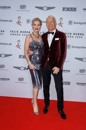 Gala Felix Burda Award Grit Weiss and Jo Groebel at the Felix Burda Award Gala at the Hotel Adlon Kempinskil on 21 04 2024 in Berlin Copyright: xEventpressxKochanx