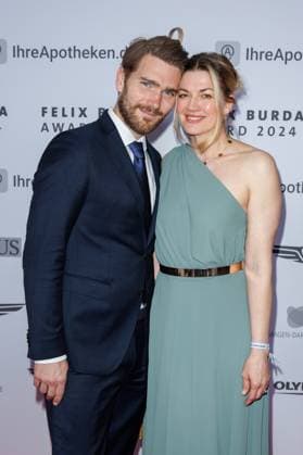 Gala Felix Burda Award Benjamin Baarz and Nina Bott at the Felix Burda Award Gala at the Hotel Adlon Kempinskil on 21 04 2024 in Berlin Copyright: xEventpressxKochanx