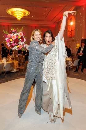 Bilder des Jahres 2024, Entertainment 04 April Entertainment Themen der Woche KW16 Entertainment Bilder des Tages Gala - Felix Burda Award Tina Ruland und Elena Uhlig bei der Felix Burda Award Gala im Hotel Adlon Kempinskil am 21.04.2024 in Berlin. *** Gala Felix Burda Award Tina Ruland and Elena Uhlig at the Felix Burda Award Gala at the Hotel Adlon Kempinskil on 21 04 2024 in Berlin Copyright: xEventpressxKochanx