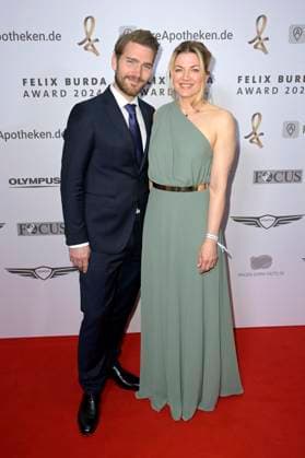 Nina Bott with partner Benjamin Baarz at the 19 presentation of the Felix Burda Award 2024 at the Hotel Adlon Kempinski Berlin, 21 04 2024 Foto:xF.xKernx xFuturexImagex burda_award_4475