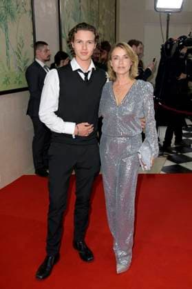 Tina Ruland with son Jahvis Rahmoune at the 19 presentation of the Felix Burda Award 2024 at the Hotel Adlon Kempinski Berlin, 21 04 2024 Foto:xF.xKernx xFuturexImagex burda_award_4484