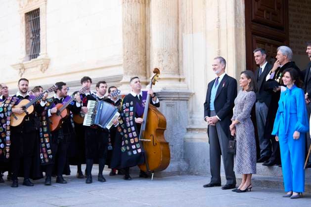 23-04-2024 Madrid Queen Letizia and King Felipe attend the Spanish Miguel de Cervantes 2023 literature prize, awarded to Luis Mateo Diez, at the auditorium of the university of Alcala de Henares in Madrid. No Spain Â  Copyright: xPPEx