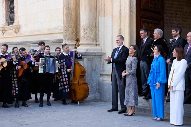 April 23, 2024, Madrid, Madrid, Spain: KING FELIPE VI of Spain, QUEEN LETIZIA of Spain attend the Miguel De Cervantes Literature award 2023 at the Alcal¡ de Henares University Madrid Spain - ZUMAc260 20240423_zep_c260_031 Copyright: xMikexChicorrox