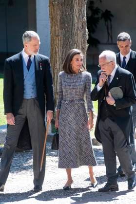 King Felipe VI of Spain, Queen Letizia of Spain and Luis Mateo Diez at the presentation of the Premio Miguel de Cervantes for Literature to Luis Mateo Diez at the Universidad de Alcala Alcala de Henares, 23 04 2024 Foto:xDyDxFotografosx xFuturexImagex cervantes_4426