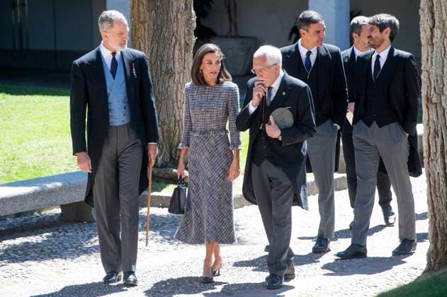 King Felipe VI of Spain, Queen Letizia of Spain and Luis Mateo Diez at the presentation of the Premio Miguel de Cervantes for Literature to Luis Mateo Diez at the Universidad de Alcala Alcala de Henares, 23 04 2024 Foto:xDyDxFotografosx xFuturexImagex cervantes_4427