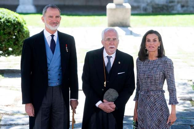 King Felipe VI of Spain, Queen Letizia of Spain and Luis Mateo Diez at the presentation of the Premio Miguel de Cervantes for Literature to Luis Mateo Diez at the Universidad de Alcala Alcala de Henares, 23 04 2024 Foto:xDyDxFotografosx xFuturexImagex cervantes_4430