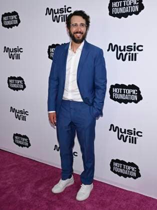 April 24, 2024, Los Angeles, California, USA: Josh Groban attends the 16th Annual Music Will Benefit. Los Angeles USA - ZUMAb173 20240424_aap_b173_010 Copyright: xBillyxBennightx