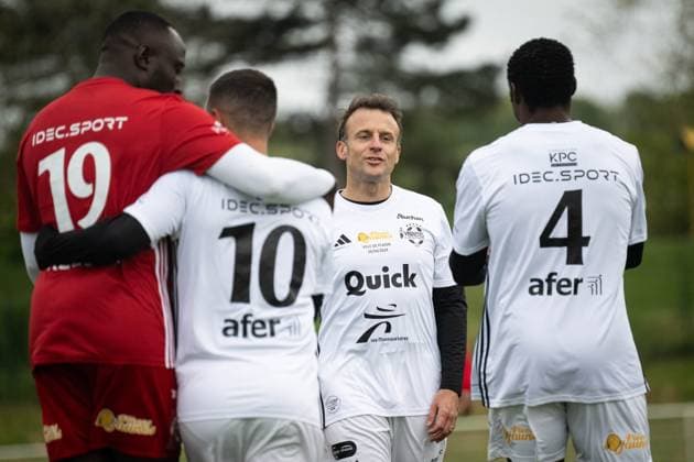 Macron Takes Part In Charity Football Match - Plaisir President Emmanuel Macron during the Varietes Club charity football match to benefit children in hospital, in Bernard Giroux stadium, in Plaisir, outside Paris, France on April 24, 2024. Photo by Eric Tschaen Pool ABACAPRESS.COM Plaisir France  Copyright: xTschaenxEric Pool ABACAx