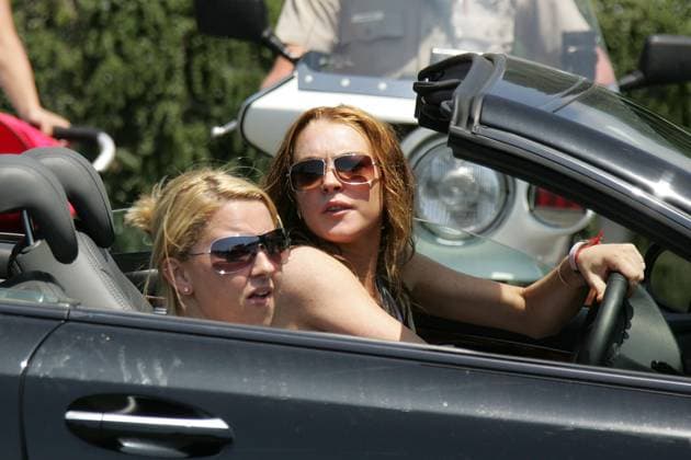 Lindsay Lohan arrested under suspicion of driving under the influence 10881 MALIBU CALIFORNIA ,- Sunday May 27 2007. dated Sunday 30th July 2006 of Lindsay Lohan driving her car. Lohan has been arrested on suspicion of driving under the influence after her convertible struck a curb and investigators found a substance they believe to be cocaine in her Mercedes, according to police sources. The 20-year-old actress and two other people were in the SL-65 when it crashed on the famous Sunset Boulevard in the early hours of Saturday May 26 2007. At a news conference, Lt Mitch McCann said it appeared the actress had been speeding. Photograph: David Buchan Shirin Fouladi, Pacificcoastnews.com. FEE MUST BE AGREED  Copyright: xDavidxBuchanx ShirinxFouladix xAvalonx 0533376493