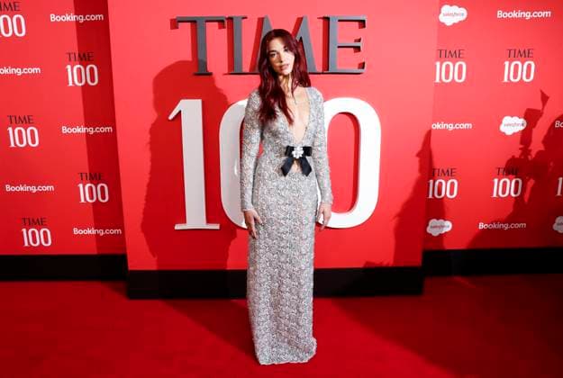 Bilder des Jahres 2024, Entertainment 04 April Entertainment Themen der Woche KW17 Entertainment Bilder des Tages Dua Lipa arrives on the red carpet at the 2024 TIME100 Gala at Jazz at Lincoln Center on Thursday, April 25, 2024 in New York City.  NYP20240425106 JohnxAngelillo