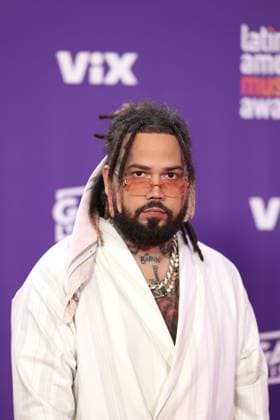 Puerto Rican singer Brray poses on the red carpet at the ninth edition of the Latin American Music Awards held this Thursday at the MGM Grand. Garden Arena in Las Vegas, Nevada, USA, 25 April 2024. Red carpet of the Latin American Music Awards !ACHTUNG: NUR REDAKTIONELLE NUTZUNG!  Copyright: xRondaxChurchillx USA4489 20240426-55013425411_1