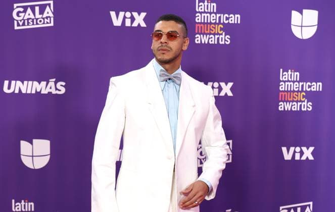 Colombian singer Manuel Medrano poses on the red carpet at the ninth edition of the Latin American Music Awards held this Thursday at the MGM Grand. Garden Arena in Las Vegas, Nevada, USA, 25 April 2024. Red carpet of the Latin American Music Awards !ACHTUNG: NUR REDAKTIONELLE NUTZUNG!  Copyright: xRondaxChurchillx USA4474 20240426-55013425412_1