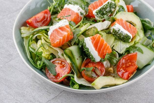 Salad with salmon and cream cheese for the food delivery website 6 Salad with salmon and cream cheese for the food delivery website 5 Copyright: xZoonar.com MykhailoxShorokhovx 21379535