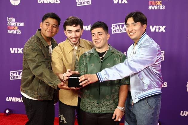 (L-R) Ulises Gonzalez, Brian Tovar, Pedro Tovar and Damian Pacheco of Eslabon Armado, winners of the Best Collaboration ? Regional Mexican award for Ella Baila Sola, poses in the press room during the 2024 Latin American Music Awards at the Grand Garden Arena at MGM Resort and Casino in Las Vegas, Nevada on Thursday, April 25, 2024.  LAV20240425180 JAMESxATOA