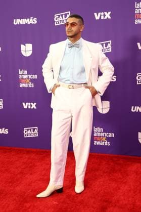 Manuel Medrano arrives for the 2024 Latin American Music Awards at the Grand Garden Arena at MGM Resort and Casino in Las Vegas, Nevada on Thursday, April 25, 2024.  LAV20240425169 JAMESxATOA