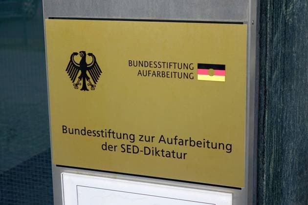 Federal Foundation for the Reappraisal of the SED Dictatorship Federal Foundation for the Reappraisal of the SED Dictatorship, 06 04 2024, Mitte, Kronenstrasse, Berlin, The Federal Foundation for the Reappraisal of the SED Dictatorship is an educational institution with its headquarters in Kronenstrasse in Berlin