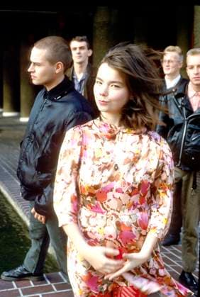 Icelandic group The Sugarcubes with lead singer Bjork in October 1987 . Tim Jarvis Retna UK Credit all uses Icelandic group The Sugarcubes with lead singer Bjork in October 1987 . Tim Jarvis Retna UK Credit all uses,  Copyright: x xTimxJarvisx xAvalonx 0536765717