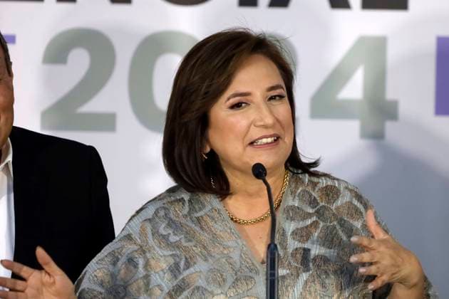 April 28, 2024, Mexico City, Mexico: MexicoÃ¢â‚¬â ¢s Presidential candidate, Xochitl Galvez by Fuerza y Corazon por Mexico speaks prior to the second televised presidential debate Ahead of Presidential Elections in Mexico at Estudios Churubusco. Mexico City Mexico - ZUMAe321 20240428_zia_e321_006 Copyright: xLuisxBarronx