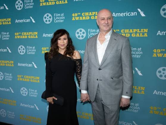 Rosie Perez and Eric Haze arrive on the red carpet at the 49th Chaplin Award Honoring Jeff Bridges at Lincoln Center on April 29, 2024 in New York City.  NYP20240429709 SerenaxXuxNing