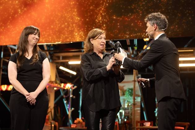 FOCUS COVERAGE REQUESTED TO BELGA - Winner Socio-Cultureel Volwassenenwerk Liga voor Mensenrechten pictured during the award ceremony of the Ultimas23 , Flemish culture prizes, Tuesday 30 April 2024, in Lint.  JAMESxARTHURxGEKIERE 91867728