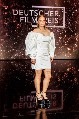 Photo call German Film Award presenters Jasna Fritzi Bauer at the photo call of the presenters of the German Film Award 2024 at the Theater am Potsdamer Platz on 01 05 2024 in Berlin Copyright: xEventpressxKochanx