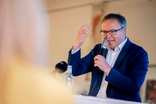 CDU THÜRINGEN STELLT PROGRAMM ZUR LANDTAGSWAHL 2024 VOR 02 05 2024 - Erfurt: Dr. Mario Voigt (CDU) auf der Pressekonferenz zur Vorstellung des Programms der CDU Thüringen zur Landtagswahl 2024 am 2. Mai 2024 im Kontor in Erfurt. _________________ *** CDU THURINGIA PRESENTS PROGRAM FOR THE 2024 STATE ELECTION 02 05 2024 Erfurt Dr Mario Voigt CDU at the press conference to present the CDU Thuringia program for the 2024 state election on 2 May 2024 at the Kontor in Erfurt