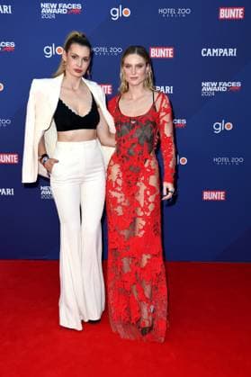 Rebecca Kunikowsk and Kim Hnizdo