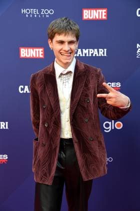 Florian Geisselmann winner of the Bunte New Faces Award Film 2024