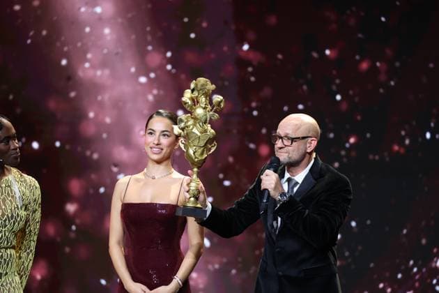 German Film Award 2024 Jürgen Vogel and Gizem Emre at the Lola German Film Award 2024 ceremony at the Theater am Potsdamer Platz in Berlin 03 05 2024 Copyright: xEventpressx