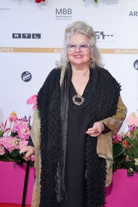 Hanna Schygulla arriving at the German Film Award ceremony on 3 05 2024 in Berlin German Film Award 2024 in Berlin