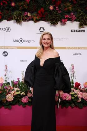 Award German Film Award 2024 Anna Loos at the German Film Award 2024 at the Theater am Potsdamer Platz on 03 05 2024 in Berlin Copyright: xEventpressxKochanx