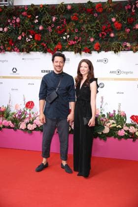 German Film Award 2024 Fahri Yardim and Beatrix Tannert at the German Film Award 2024 at the Theater am Potsdamer Platz on 03 05 2024 in Berlin Copyright: xEventpressxKochanx