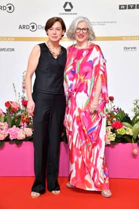 Anne Leppien and Claudia Löwe at the 74 German Film Awards 2024 ceremony at the Theater am Potsdamer Platz Berlin, 03 05 2024 Foto:xN.xKubelkax xFuturexImagex filmpreis2024_4001