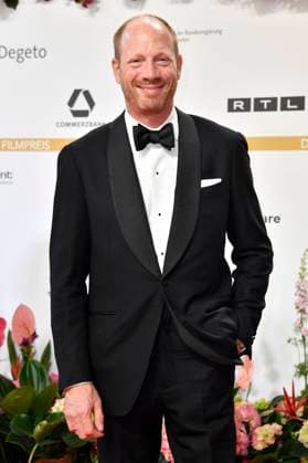 Johann von Bülow at the 74th German Film Awards 2024 ceremony at the Theater am Potsdamer Platz Berlin, 03 05 2024 Foto:xN.xKubelkax xFuturexImagex filmpreis2024_4019