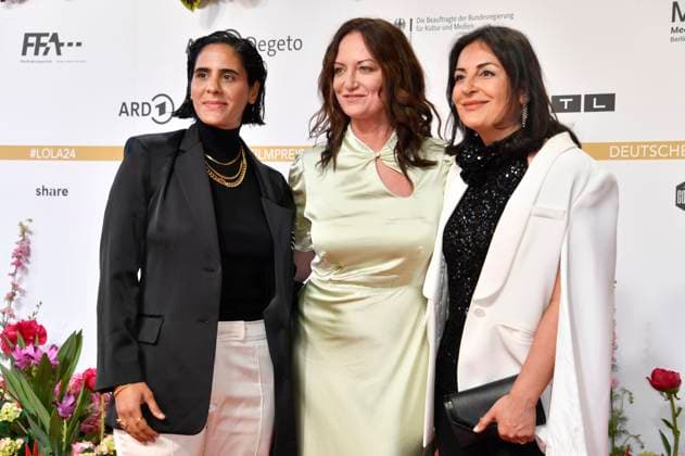 Tuna Tekkal, Natalia Wörner and Düzen Tekkal at the 74th German Film Award 2024 ceremony at the Theater am Potsdamer Platz Berlin, 03 05 2024 Foto:xN.xKubelkax xFuturexImagex filmpreis2024_4024