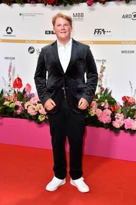Julius Weckauf at the 74th German Film Award 2024 ceremony at the Theater am Potsdamer Platz Berlin, 03 05 2024 Foto:xN.xKubelkax xFuturexImagex filmpreis2024_4060