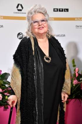 Hanna Schygulla at the 74th German Film Awards 2024 ceremony at the Theater am Potsdamer Platz Berlin, 03 05 2024 Foto:xN.xKubelkax xFuturexImagex filmpreis2024_4098