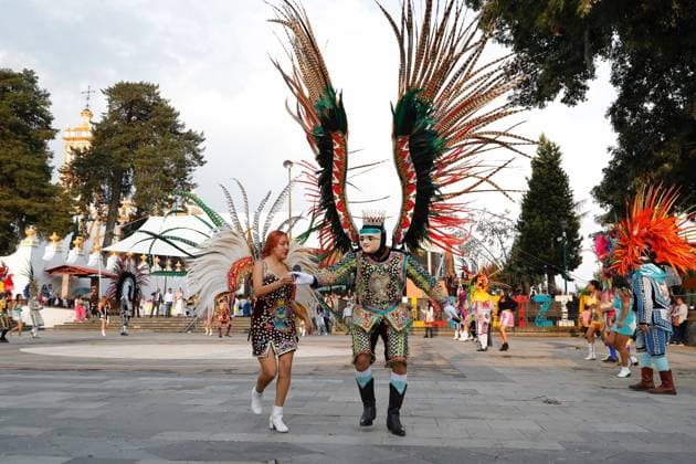 Participants take part during the last day of the annual Tlaxcala carnival, one of the most important folkloric and cultural events in the State of Tlaxcala, named Intangible Cultural Heritage of the State of Tlaxcala in 2013. Mexico City USA - ZUMAe321 20240504_zia_e321_010 Copyright: xESSENExHERNANDEZx