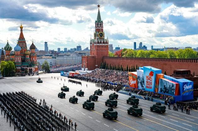 News Themen der Woche KW18 News Bilder des Tages RUSSIA, MOSCOW - MAY 5, 2024: A dress rehearsal of the upcoming 9 May Victory Day parade marking the 79th anniversary of the victory over Nazi Germany in World War II. Sergei Bulkin TASS  69692207