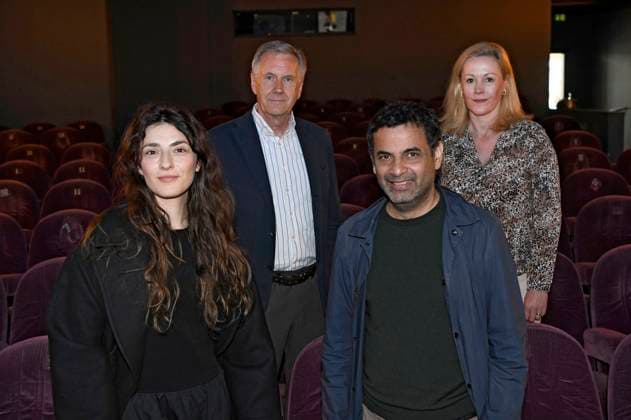 Entertainment Themen der Woche KW18 Entertainment Bilder des Tages Seyneb Saleh, Christian Wulff, Kanwal Sethi und Bettina Wulff beim Screening des Kinofilms Was von der Liebe bleibt im Kino am Raschplatz. Hannover, 05.05.2024 *** Seyneb Saleh, Christian Wulff, Kanwal Sethi and Bettina Wulff at the screening of the movie Was von der Liebe bleibt at the Raschplatz cinema in Hanover, 05 05 2024 Foto:xC.xNiehausx xFuturexImagex liebe_4533