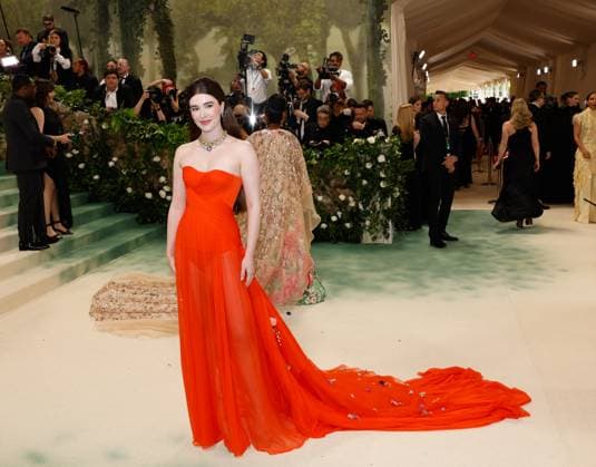 Nell Diamond arrives on the red carpet at the 2024 Met Gala celebrating Sleeping Beauties: Reawakening Fashion at The Metropolitan Museum of Art on Monday, May 6, 2024 in New York City.  NYP20240506125 JOHNxANGELILLO