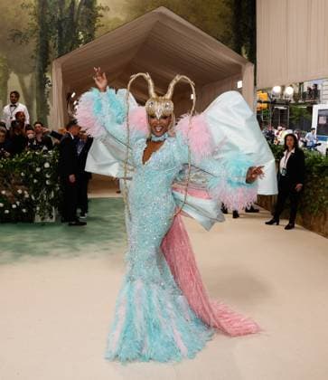 J. Harrison Ghee arrives on the red carpet at the 2024 Met Gala celebrating Sleeping Beauties: Reawakening Fashion at The Metropolitan Museum of Art on Monday, May 6, 2024 in New York City.  NYP20240506153 JOHNxANGELILLO