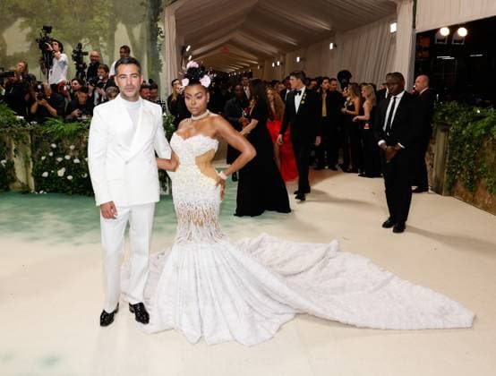 Jonathan Simkhai and Taraji P. Henson arrive on the red carpet at the 2024 Met Gala celebrating Sleeping Beauties: Reawakening Fashion at The Metropolitan Museum of Art on Monday, May 6, 2024 in New York City.  NYP20240506353 JOHNxANGELILLO