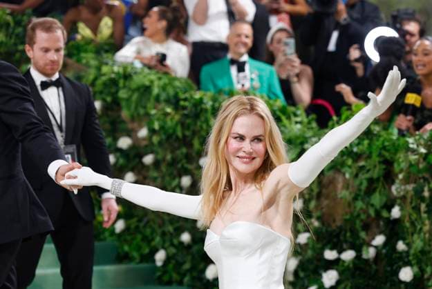 Keith Urban and Nicole Kidman arrive on the red carpet at the 2024 Met Gala celebrating Sleeping Beauties: Reawakening Fashion at The Metropolitan Museum of Art on Monday, May 6, 2024 in New York City.  NYP20240506574 JOHNxANGELILLO