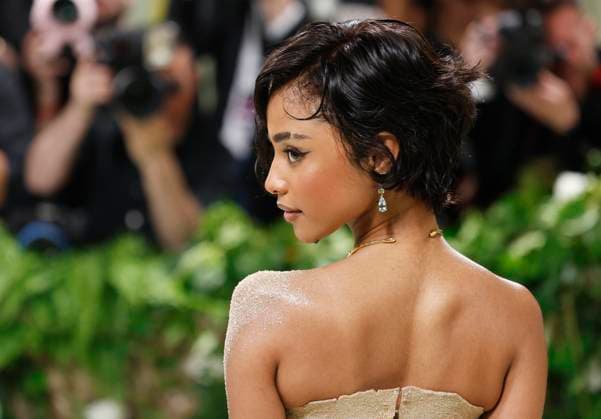 Tyla arrives on the red carpet at the 2024 Met Gala celebrating Sleeping Beauties: Reawakening Fashion at The Metropolitan Museum of Art on Monday, May 6, 2024 in New York City.  NYP2024050651112 JOHNxANGELILLO