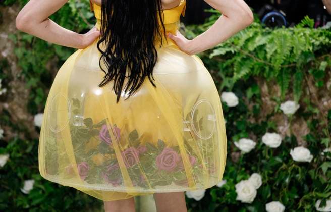 Amelia Gray Hamlin arrives on the red carpet at the 2024 Met Gala celebrating Sleeping Beauties: Reawakening Fashion at The Metropolitan Museum of Art on Monday, May 6, 2024 in New York City.  NYP20240506558 JOHNxANGELILLO