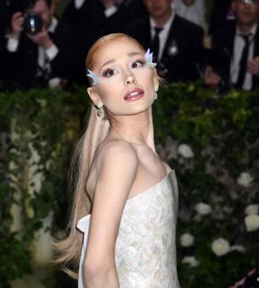 May 6, 2024, New York, New York, USA: Ariana Grande attends the 2024 Met Gala Celebrating Sleeping Beauties: Reawakening Fashion at Metropolitan Museum of Art in New York. New York USA - ZUMAp281 20240506_zea_p281_095 Copyright: xPhotoxImagexPressx